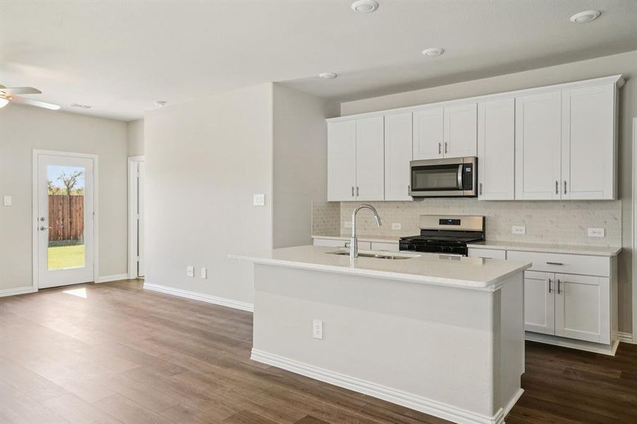 Furnished interior view inside a new home in Southridge - Spring Series, McKinney (Image 9).