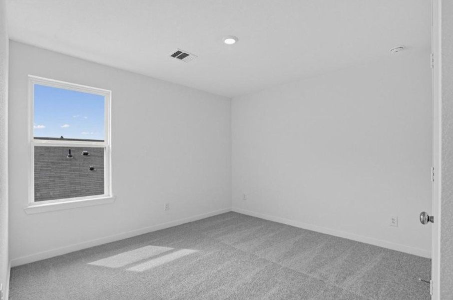 Spacious, unfurnished interior of a new home in Hockley Meadows, Hockley (Image 12).