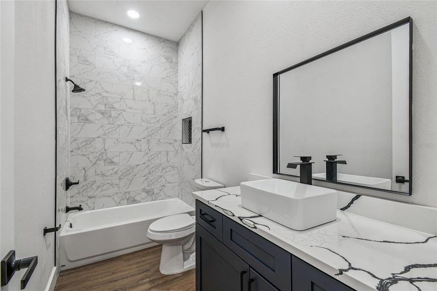 Furnished interior view inside a new home in , Spring Hill (Image 10).