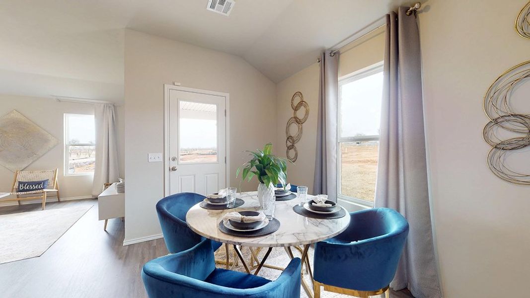 Taylor Core F500 Foster II Dining 1of2 Matterport F1 5 9 25