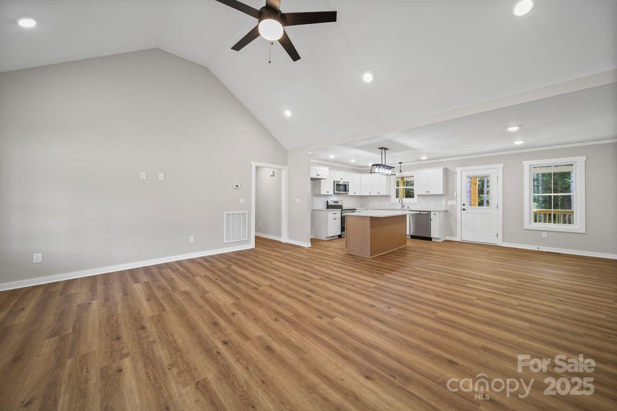 View of the open floor plan. View of the open floor plan.
