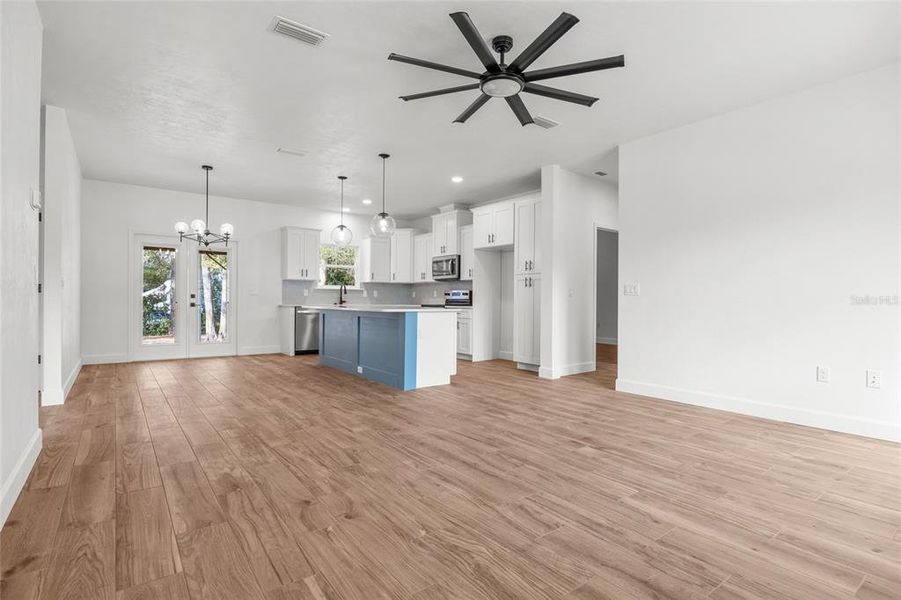 Image 28 of a home in .