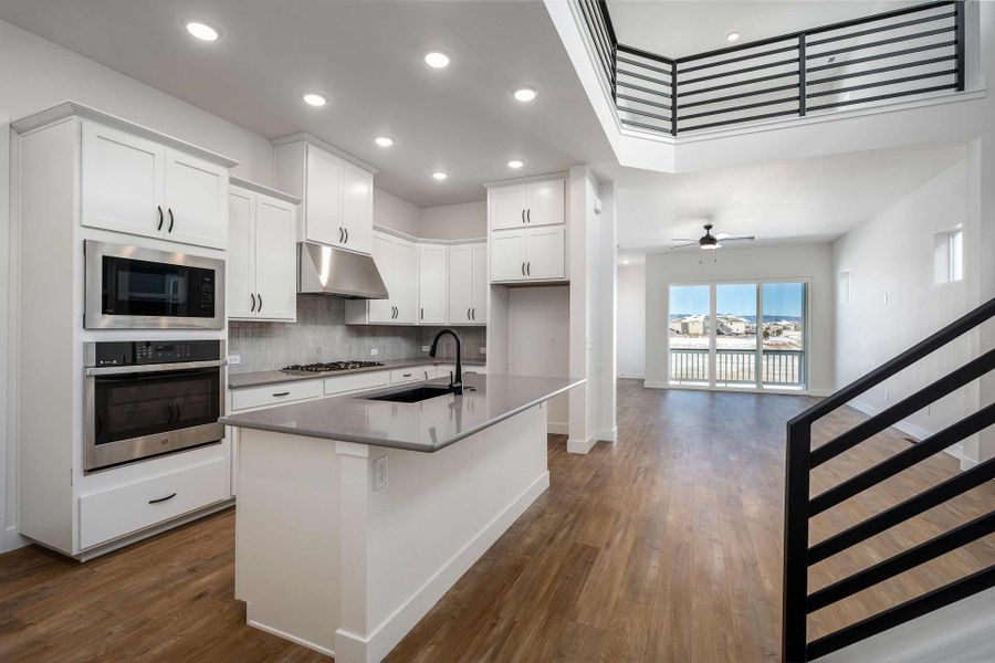 The Terra Linda - Kitchen