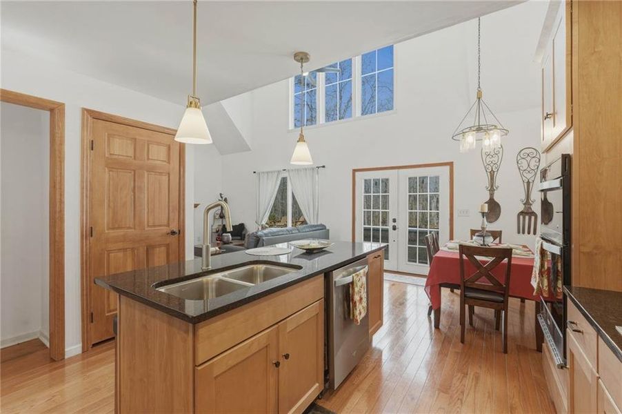 Furnished interior view inside a new home in , Gainesville (Image 21).