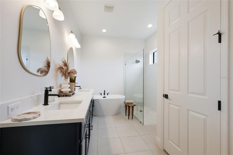 Furnished interior view inside a new home in , Parrish (Image 30). Furnished interior view inside a new home in , Parrish (Image 30).