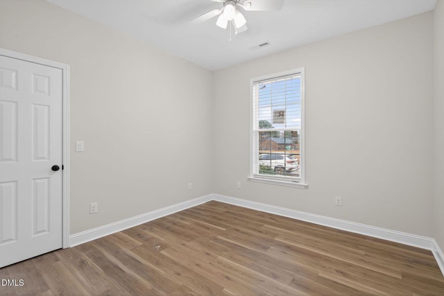 2nd Bedroom 2nd Bedroom