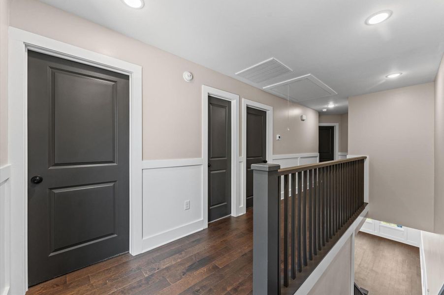Spacious, unfurnished interior of a new home in , Houston (Image 18).