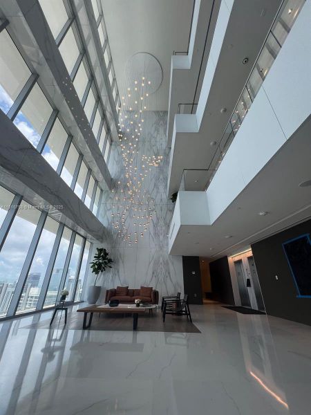 Spacious, unfurnished interior of a new home in Aston Martin Residences, Miami (Image 20).