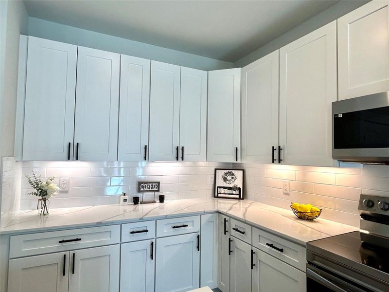 Under cabinet lighting