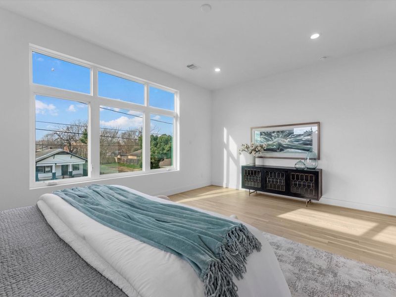 Furnished interior view inside a new home in , Houston (Image 18).