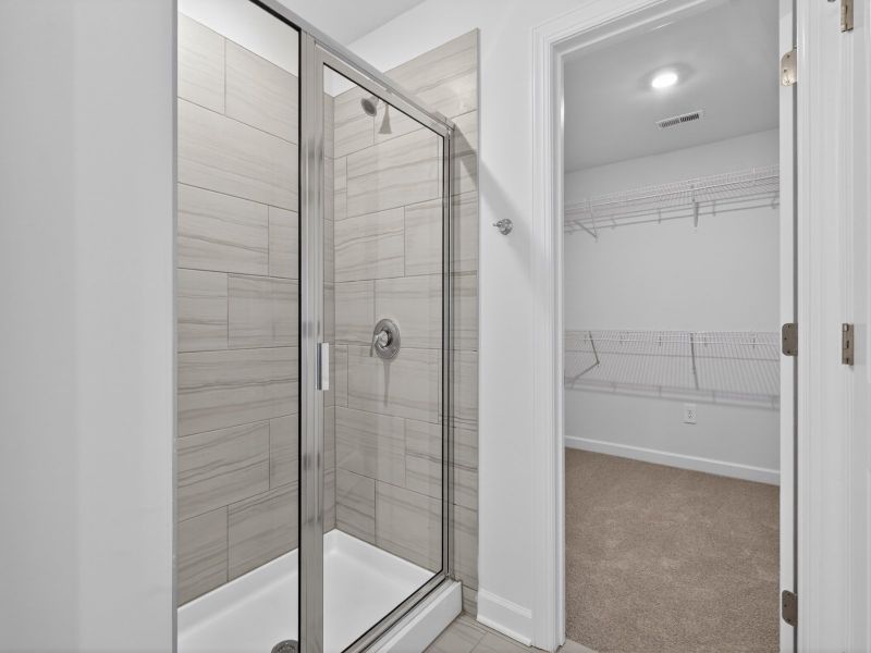 Image 20 of a home in Nolen Farm.