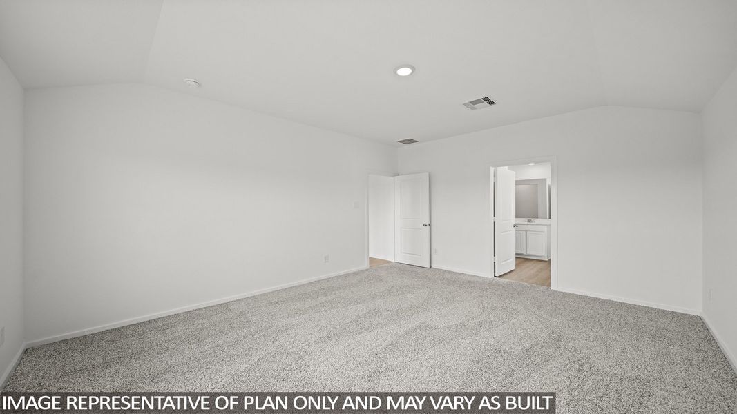 Representative unfurnished interior of a home built from the Glendale by D.R. Horton in Chapel Lakes, Montgomery (Image 20).