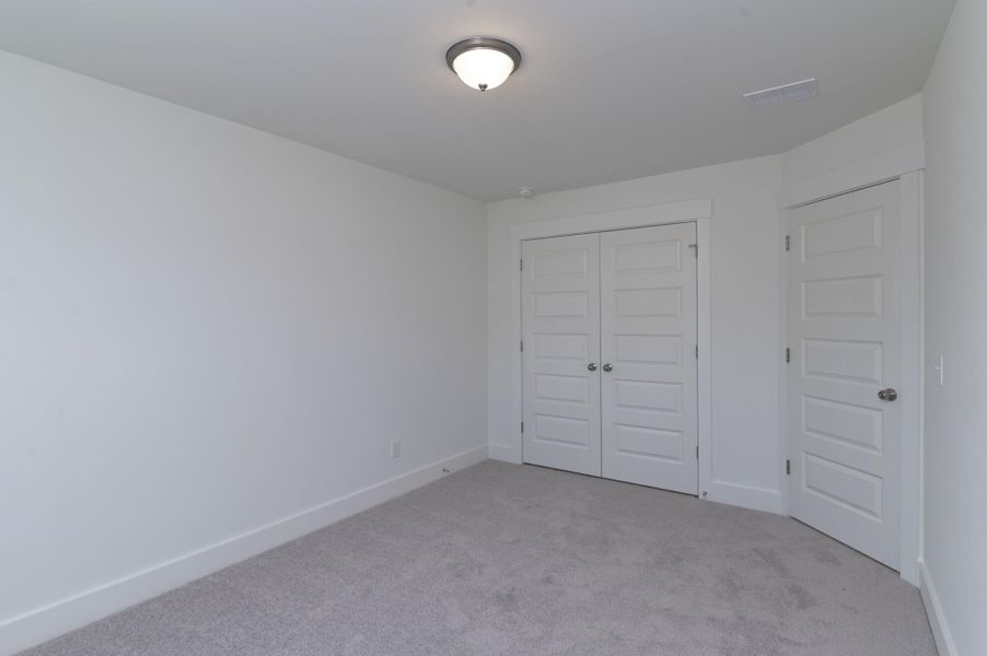 Spacious, unfurnished interior of a new home in Lake Carolina Townhomes, Columbia (Image 39).