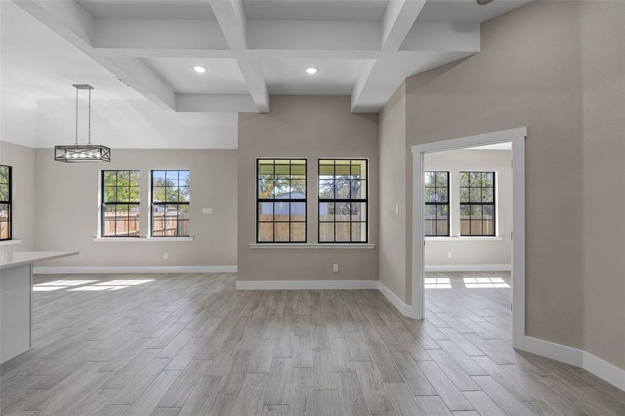 Spacious, unfurnished interior of a new home in , Granbury (Image 17).