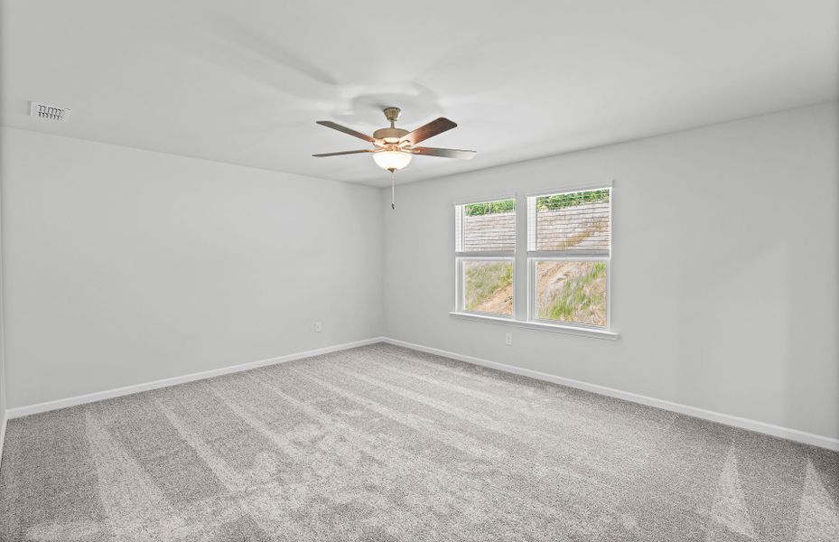 Spacious, unfurnished interior of a new home in Avery Ridge, Gainesville (Image 21).