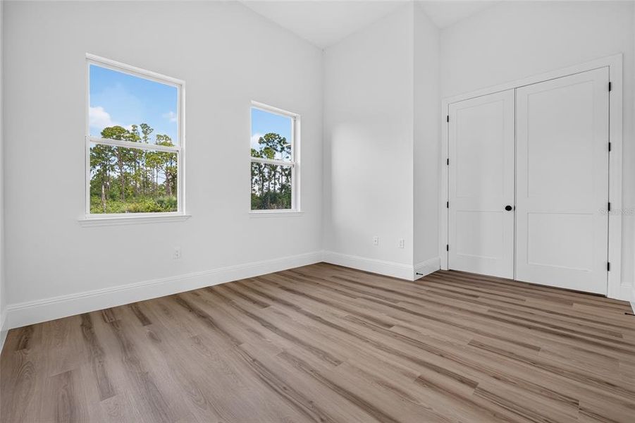 Spacious, unfurnished interior of a new home in , Port Charlotte (Image 21).