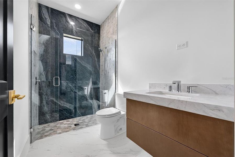 Furnished interior view inside a new home in , Sarasota (Image 16).