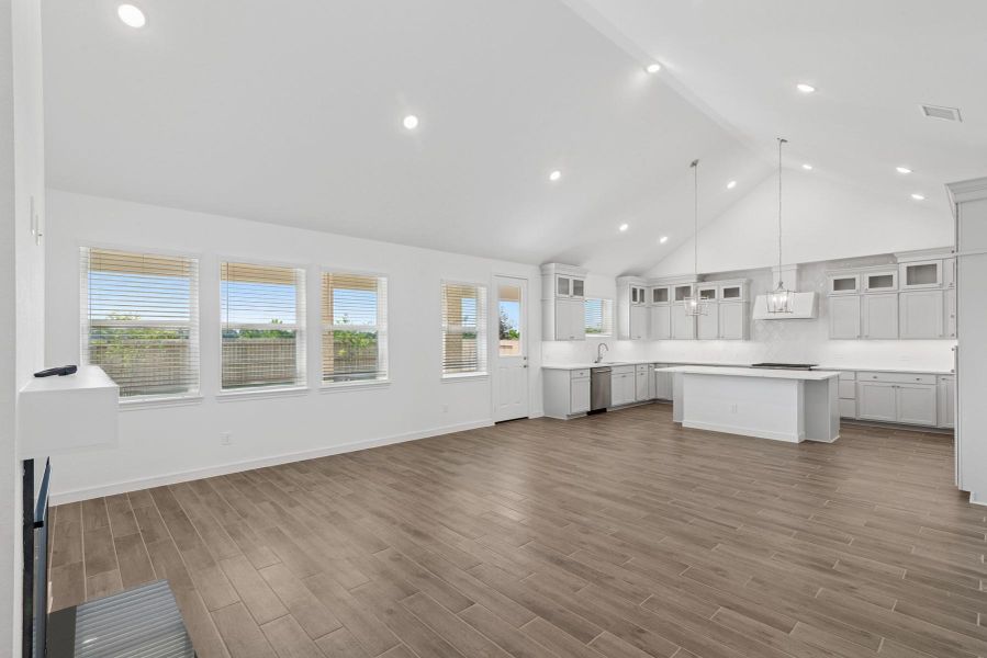 Open living space with high vaulted ceilings