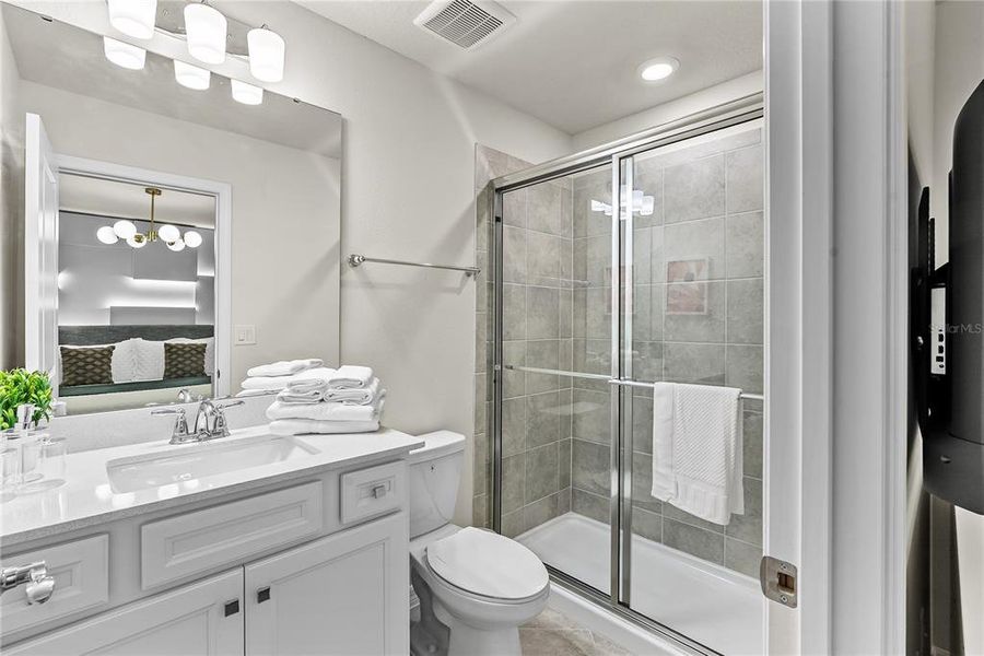 Furnished interior view inside a new home in Windsor Cay Resort, Clermont (Image 17). Furnished interior view inside a new home in Windsor Cay Resort, Clermont (Image 17).