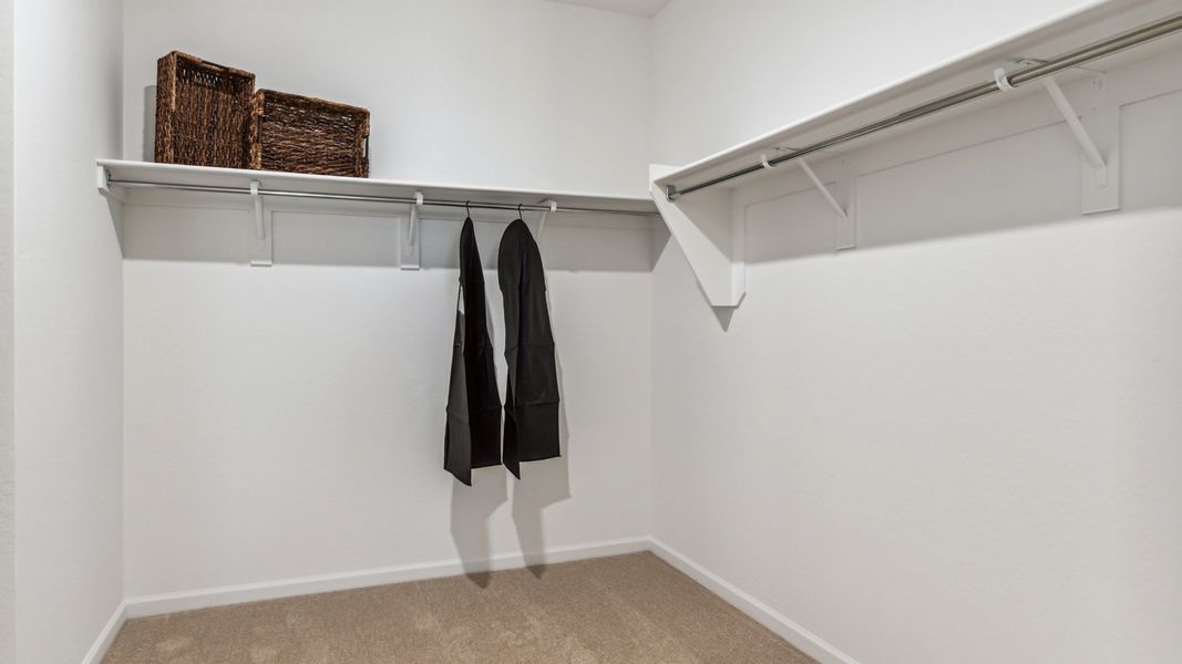 Spacious, unfurnished interior of a new home in Copper Falls, Buckeye (Image 24).