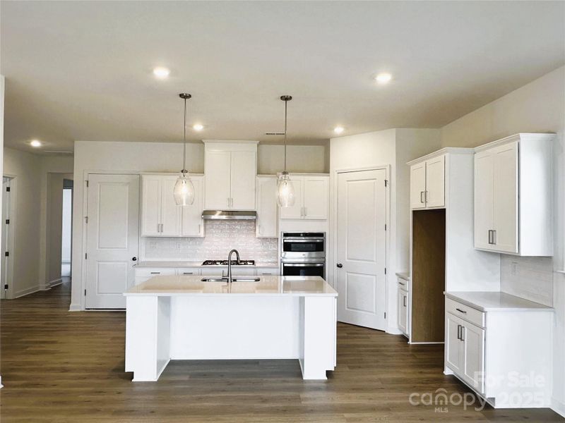 523 Sunharvest Lane ~ Under Construction 523 Sunharvest Lane ~ Under Construction