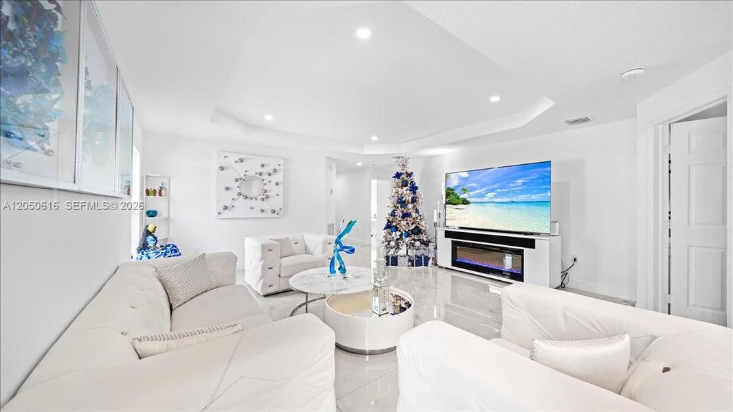Furnished interior view inside a new home in , West Palm Beach (Image 28).