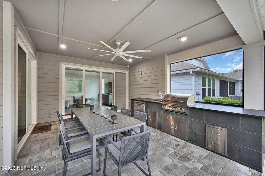 Exterior details and patio area of a home in , Jacksonville (Image 26).