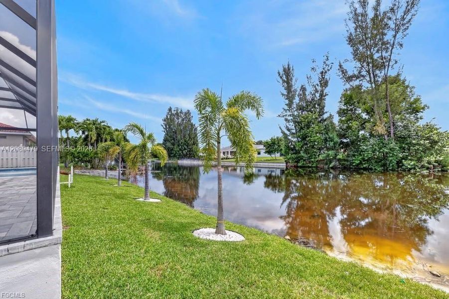 Natural landscape and outdoor views near in Cape Coral (Image 38). Natural landscape and outdoor views near in Cape Coral (Image 38).