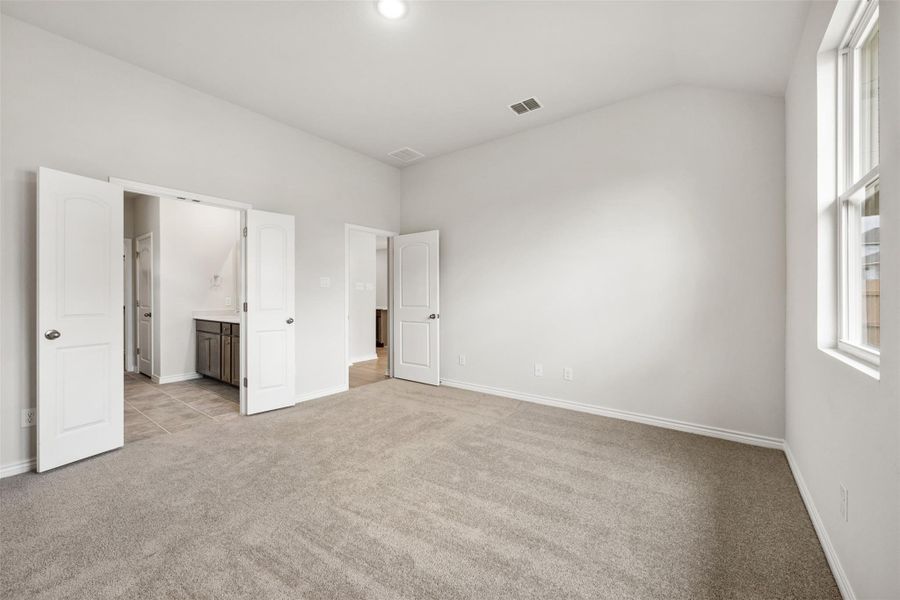 Representative images and renderings are for illustrative purposes. Actual structural options and design finishes of home may vary. Representative images and renderings are for illustrative purposes. Actual structural options and design finishes of home may vary.