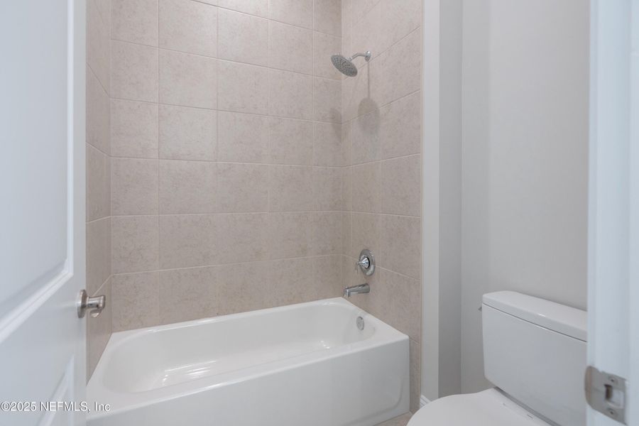 Furnished interior view inside a new home in Madeira, St. Augustine (Image 9).