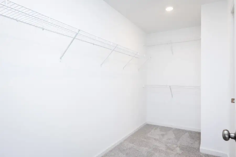 Spacious, unfurnished interior of a new home in Camden, Angier (Image 31).