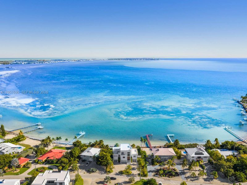 Image 71 of a home in .