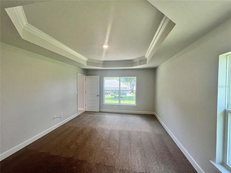 Spacious, unfurnished interior of a new home in Orange Blossom Hills, Summerfield (Image 11).