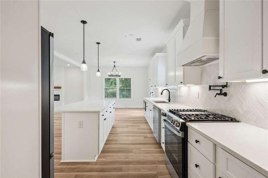Furnished interior view inside a new home in , Atlanta (Image 5).