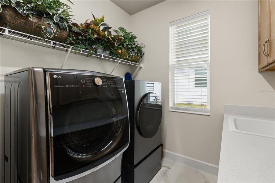 Close-up of interior finishes inside a home in , Apopka (Image 20).