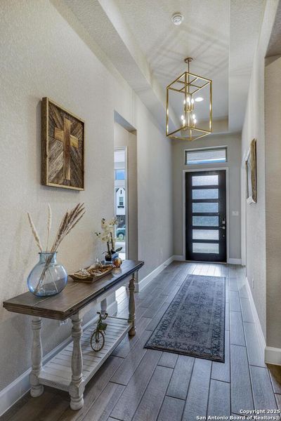 Furnished interior view inside a new home in Balcones Creek 70', Boerne (Image 18).