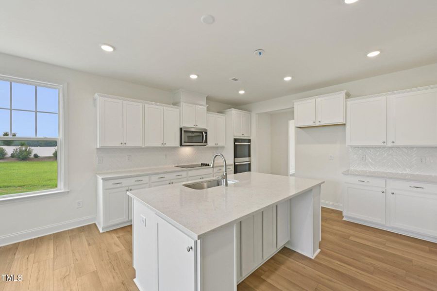 26-web-or-mls-Whimbrel Ct-S0908-026