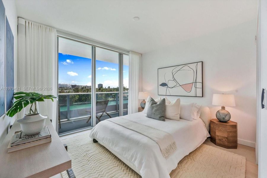 Furnished interior view inside a new home in , Bal Harbour (Image 27).