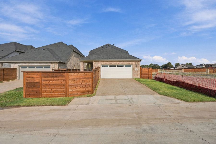 2,224sf New Home in Mesquite, TX.  - Slide 7