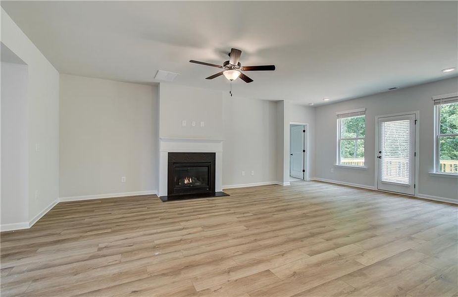Spacious, unfurnished interior of a new home in Kingston, Locust Grove (Image 14).