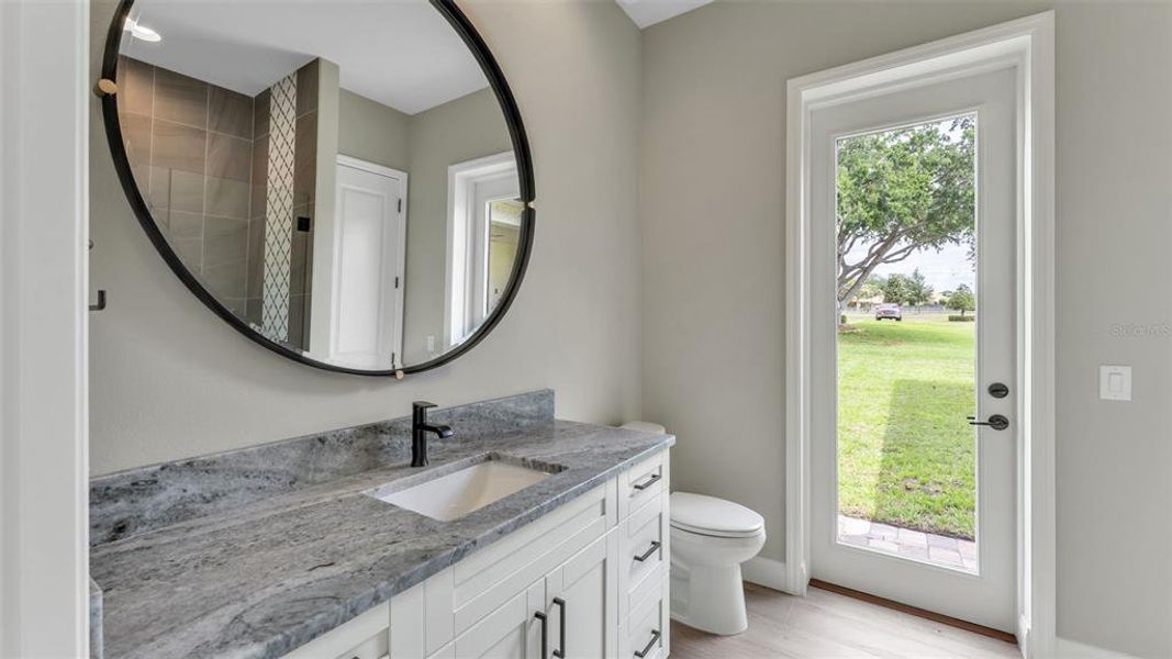 Furnished interior view inside a new home in , Lakeland (Image 13).
