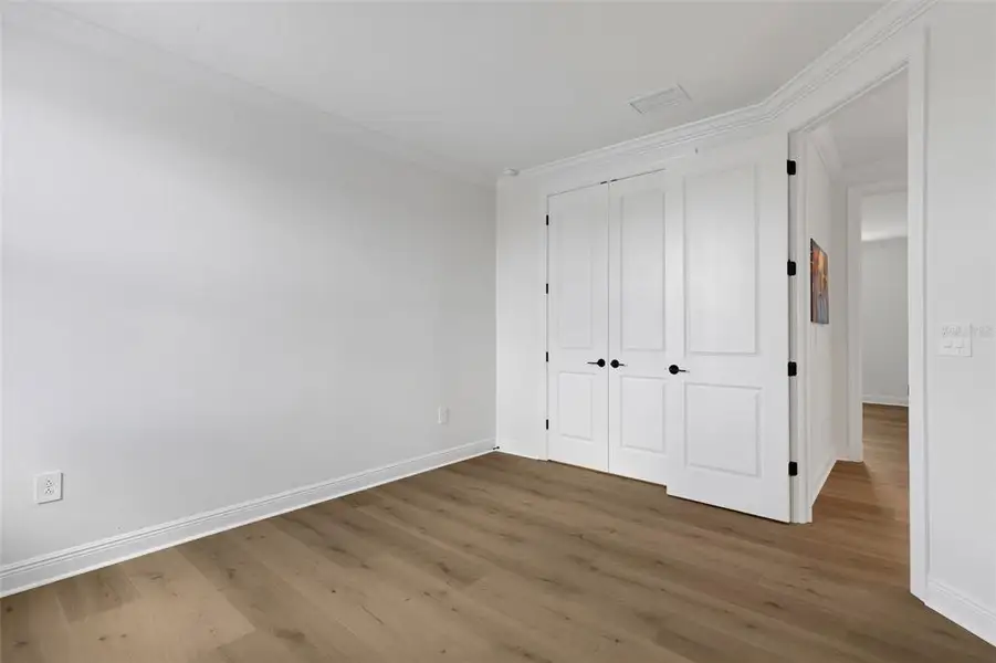 Spacious, unfurnished interior of a new home in Cassata Lakes, Nokomis (Image 78).