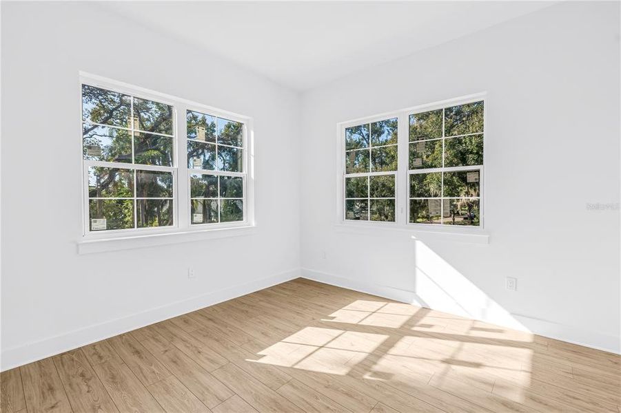 Spacious, unfurnished interior of a new home in , St. Petersburg (Image 24).