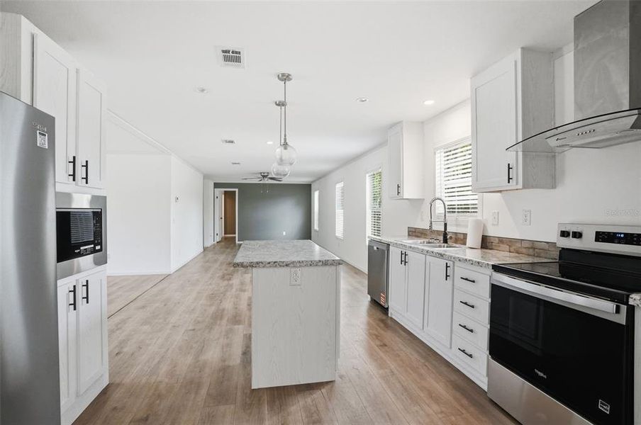 Furnished interior view inside a new home in , Weeki Wachee (Image 5).