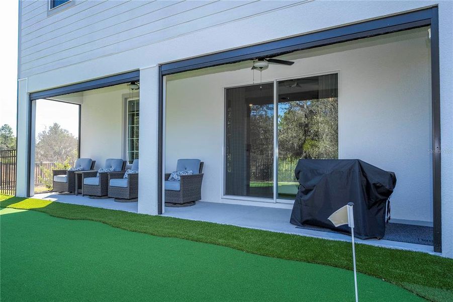 Exterior details and patio area of a home in , Kissimmee (Image 29).