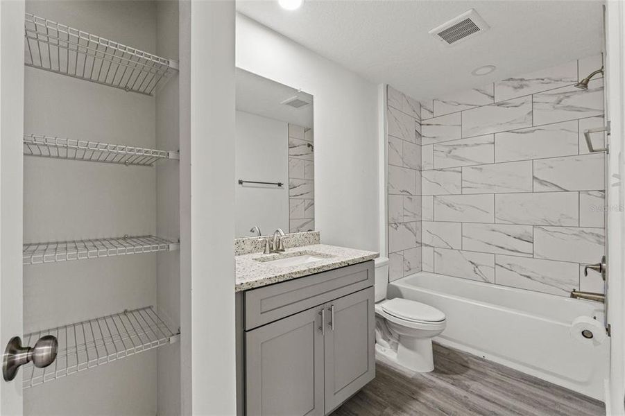 Furnished interior view inside a new home in , Weeki Wachee (Image 11).