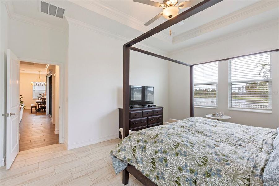 Furnished interior view inside a new home in , Land O' Lakes (Image 34).