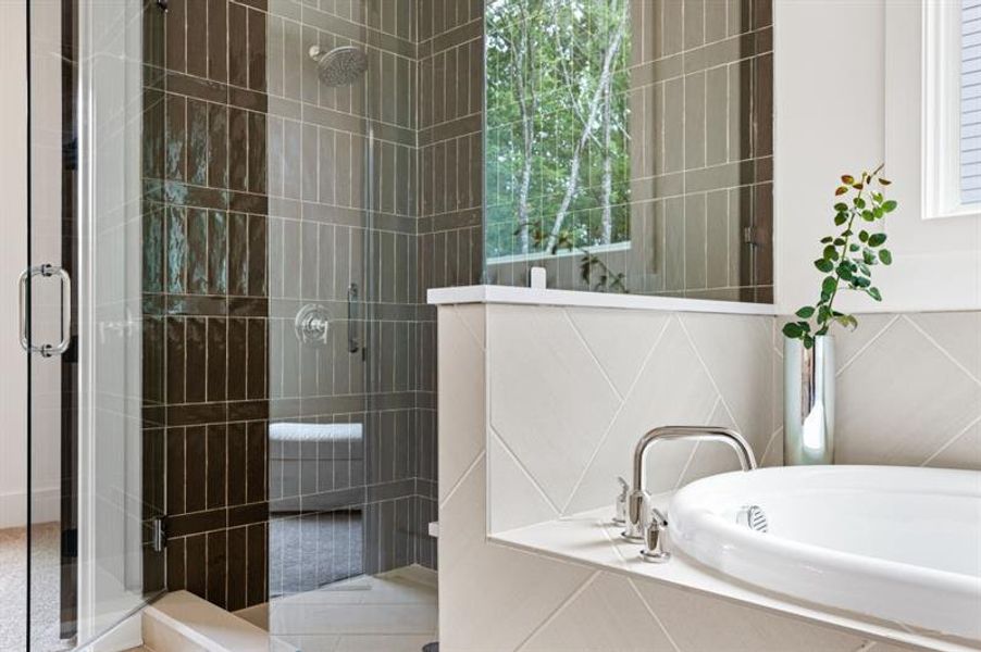 Close-up of interior finishes inside a home in White Post on Lake Lanier, Gainesville (Image 20).