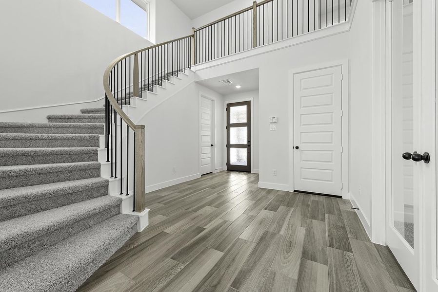 Spacious, unfurnished interior of a new home in Candela, Richmond (Image 15). Spacious, unfurnished interior of a new home in Candela, Richmond (Image 15).