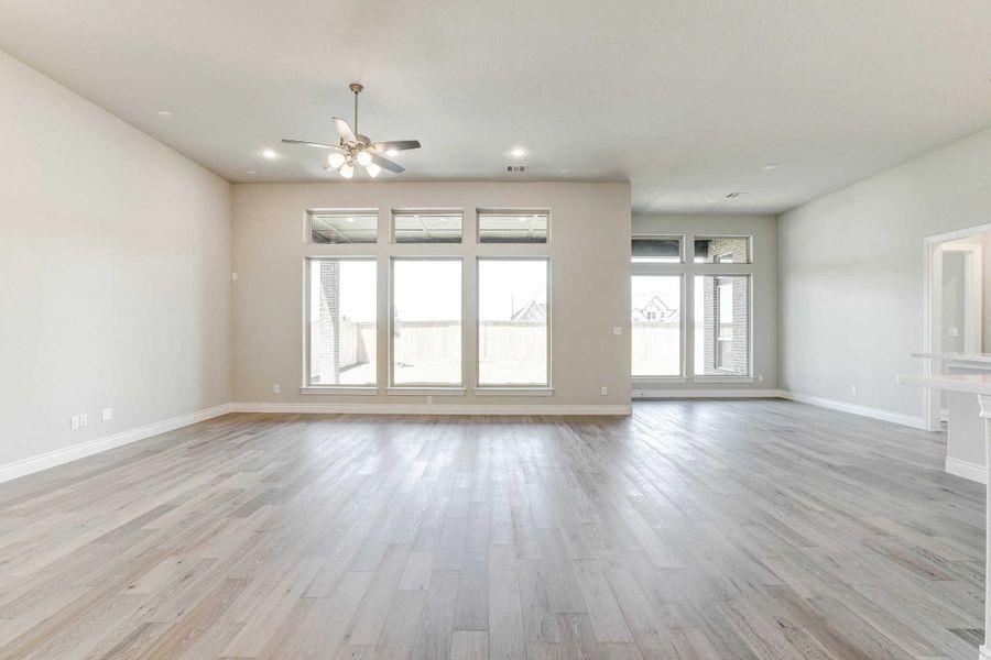 Representative unfurnished interior of a home built from the 2688 by Ravenna Homes in The Woodlands Hills 65′, Willis (Image 20).